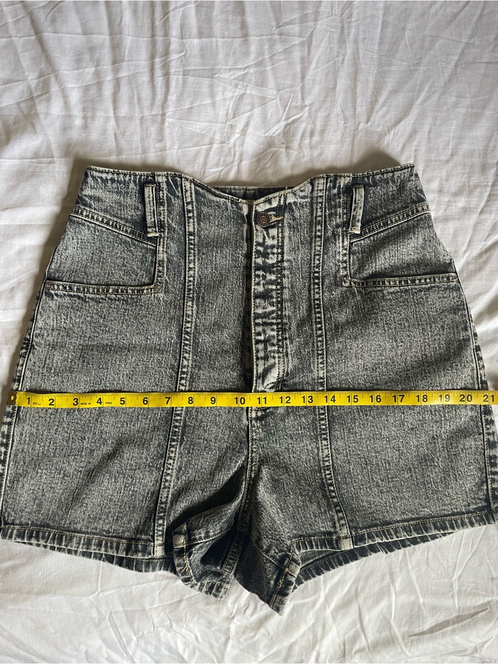 Happy Nature Ultra High Waist Jean Shorts - Picture 3 of 9